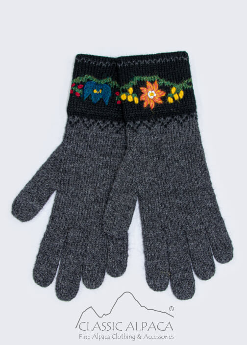 Leaf Embroidered Alpaca Gloves (Color Options)