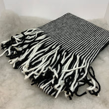 Pinstripe Knit Scarf (Color Options)