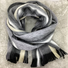 Newport Woven Scarf