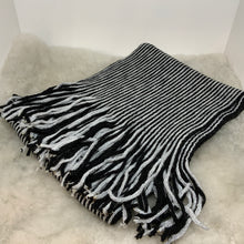 Pinstripe Knit Scarf (Color Options)