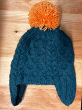 Kids Cable Pom Hat (Color Options)