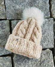 Marshmallow Trenza Alpaca Hat (4 Color Options)