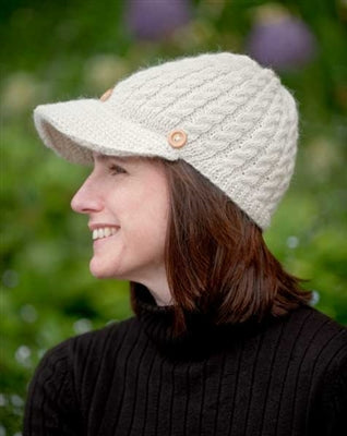 Trenza Cable Handknit Button Cap